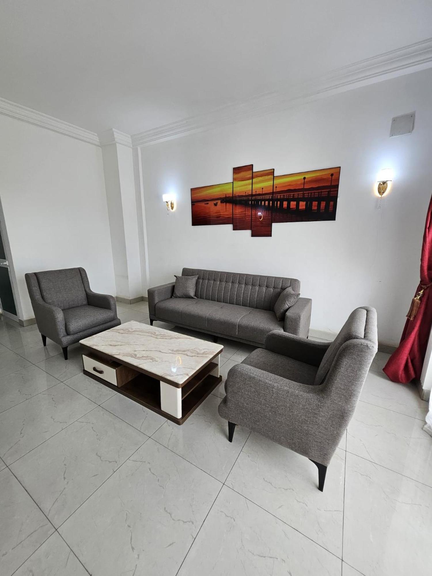 Octave'S Apt Pointe Noire Esterno foto