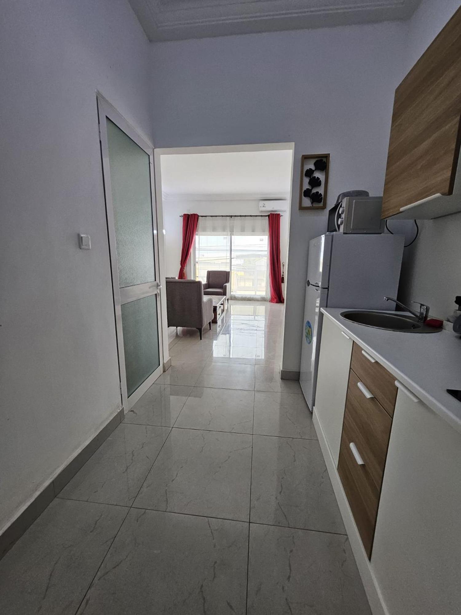 Octave'S Apt Pointe Noire Esterno foto